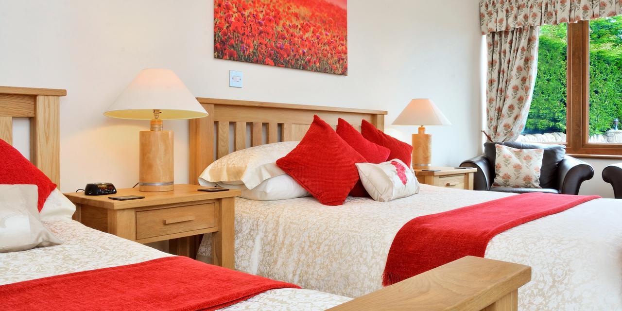 Peggyslea Farm B&B Nine Mile Burn Extérieur photo