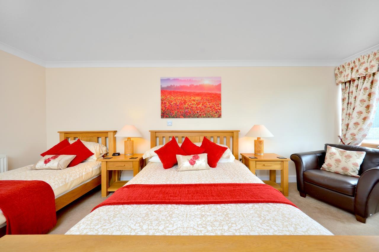 Peggyslea Farm B&B Nine Mile Burn Extérieur photo