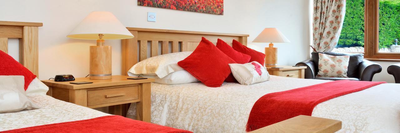 Peggyslea Farm B&B Nine Mile Burn Extérieur photo